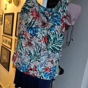 3in 1 Azul Multicolor Floral Swimsuit Sz 20W(one piece, three sections. NWOT